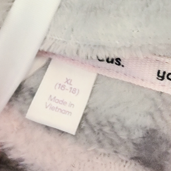 Pink and Gray Plaid Blanket - Picture 3 of 6